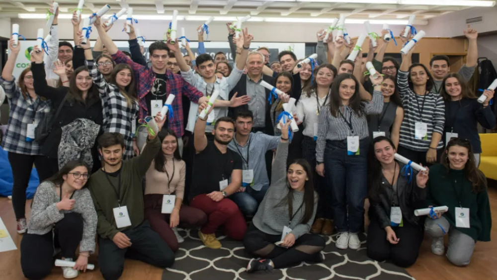 Πρόγραμμα Υποτροφιών COSMOTE 2018: Ξεκινούν οι δηλώσεις συμμετοχής για πρωτοετείς φοιτητές