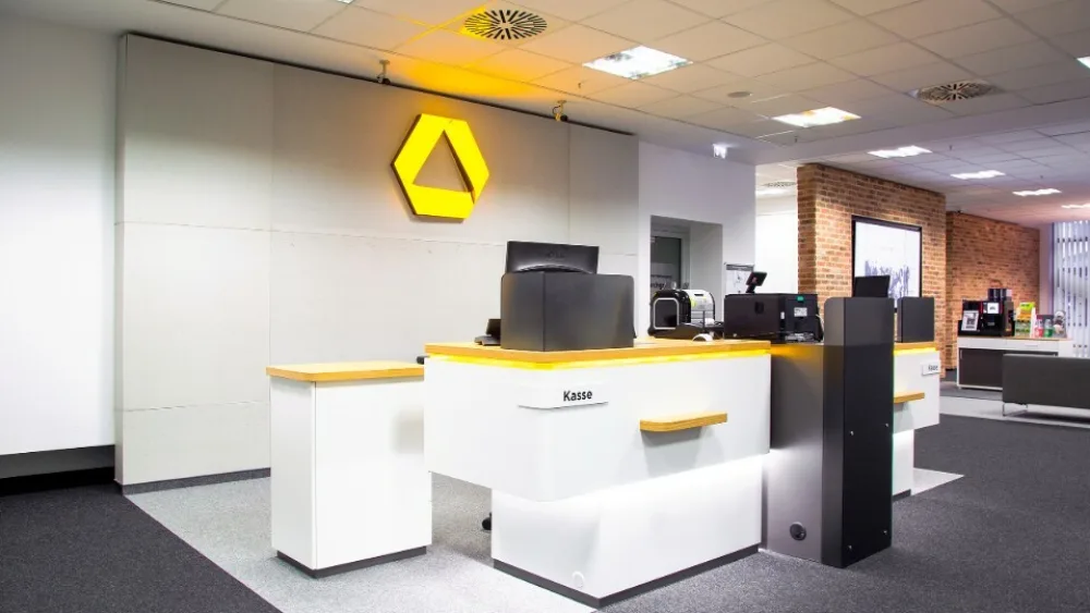 Σε ιταλικά χέρια η γερμανική Commerzbank;