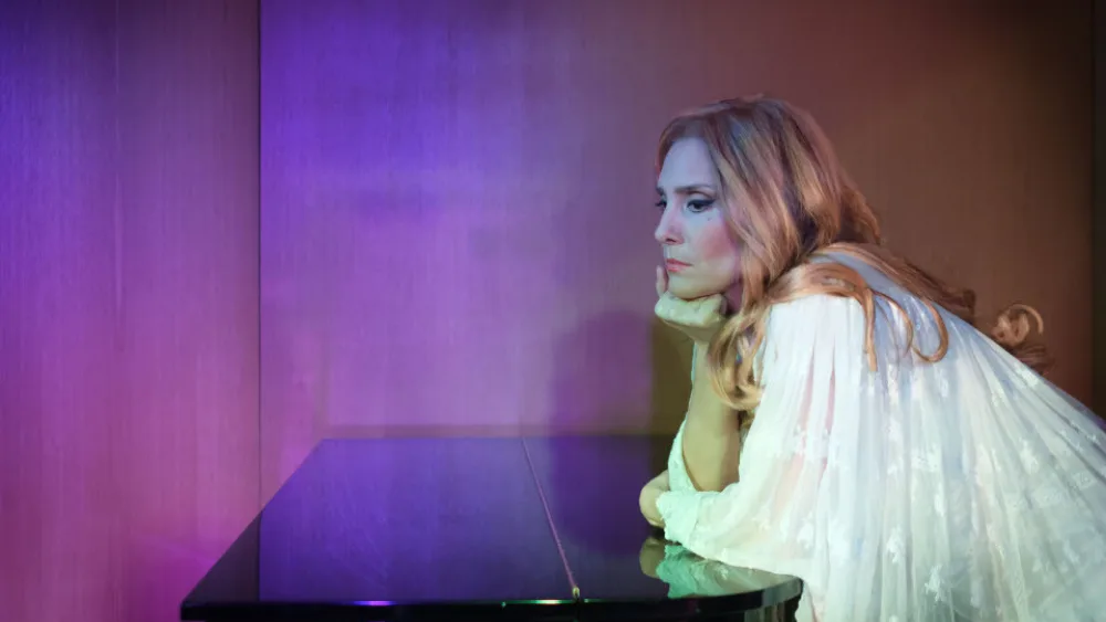 Η παράσταση "Dalida. Τραγουδώντας μέχρι το τέλος" με την Εύα Κοτανίδη επιστρέφει 16/10 στο Μέγαρο Μουσικής Αθηνών