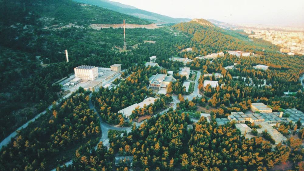 Συνεργασία Περιφέρεια Αττικής - «Δημόκριτου» για την επίδραση της πυρκαγιάς στη Μεταμόρφωση