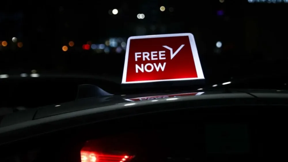 Στρατηγική συνεργασία We Serve με FREENOW