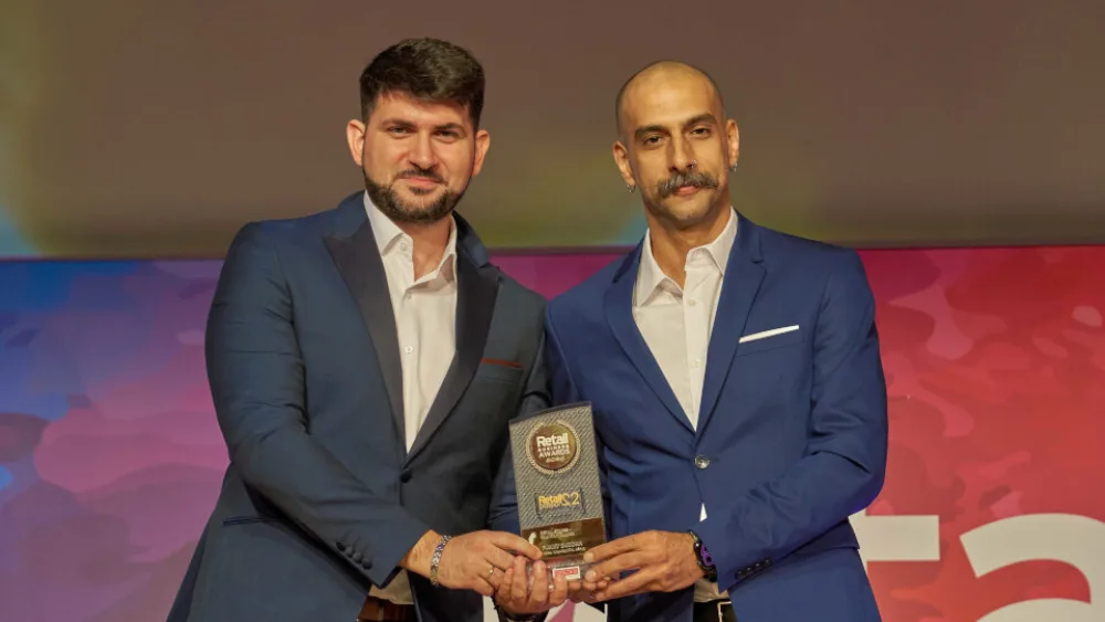 Διάκριση για τη Funky Buddha στα Retail Business Awards - Βραβεύεται για αισθητική, βιωσιμότητα, καινοτομία