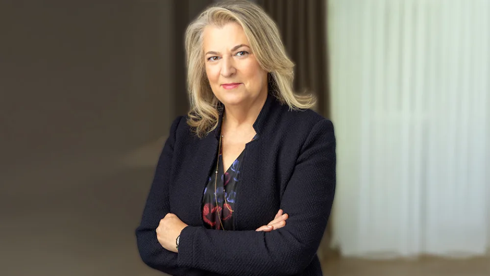 Βάνα Λαζαράκου, NJV Athens Plaza: «Σκοπός μου ήταν να δημιουργήσω ένα ξενοδοχείο-πρότυπο»