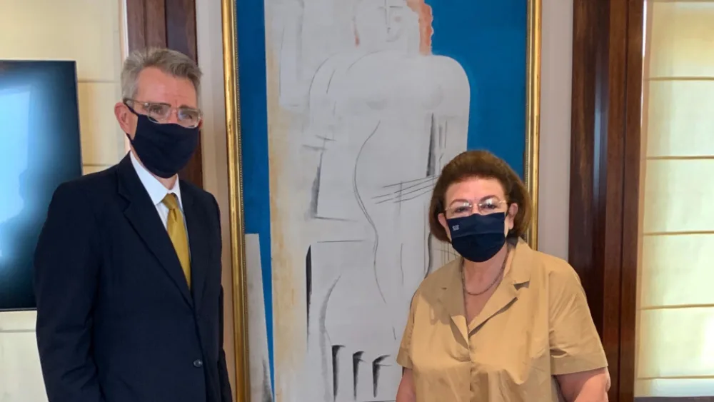 ​Η ανανέωση της πολιτιστικής συνεργασίας Ελλάδας - ΗΠΑ στη συνάντηση Μενδώνη - Pyatt