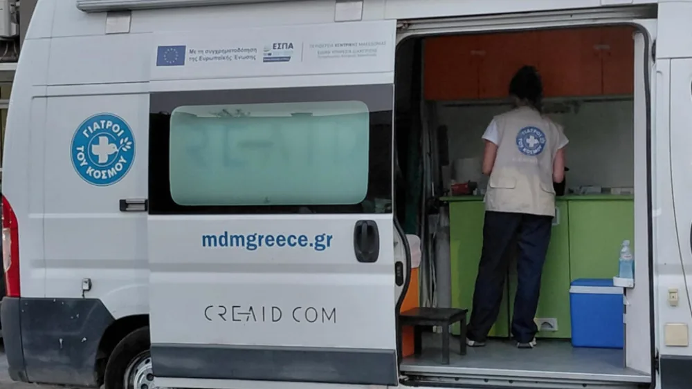 Γιατροί του Κόσμου: Δωρεάν τηλε-ραντεβού για 10 ειδικότητες