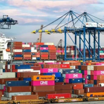 Η τέλεια καταιγίδα: Πώς το επόμενο smartphone σου θα ρίξει την παγκόσμια οικονομία