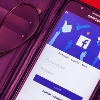 «Παράνομη» στρατηγική μάρκετινγκ στα social media