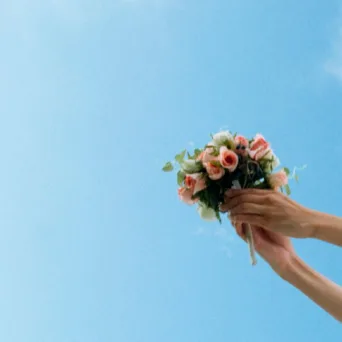 The Unkeeper: Η πολύφερνη διαφημιστική νύφη, η προίκα και οι μνηστήρες