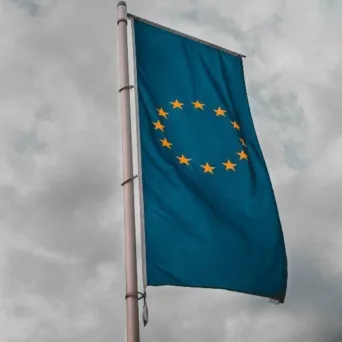 Τα σύννεφα του πολέμου προκάλεσαν χτύπημα στο funding των startups