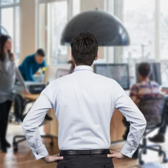 Χαλαρώστε. Δεν παντρευτήκατε καμία εταιρεία!