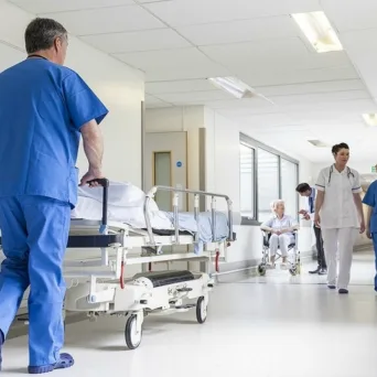 Στο ΕΣΠΑ η ενεργειακή αναβάθμιση των Νοσοκομείων «Κοργιαλένειο-Μπενάκειο» και Ρεθύμνου