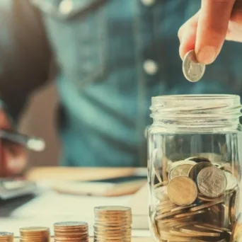 Focus Bari: 2 στους 3 Έλληνες πιστεύουν ότι είναι δύσκολο το χτίσιμο περιουσίας από το μηδέν