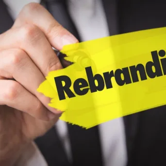 Rebranding: τι είναι, πότε το χρειαζόμαστε, πώς γίνεται σε 9 βήματα
