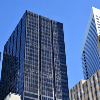 Ένα μίλι πριν βγουν από τις Συμπληγάδες οι ασφαλιστικές ζωής