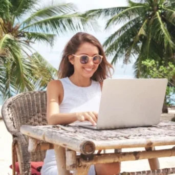 Έξυπνοι τρόποι για να βγάλεις... έξτρα εισόδημα το καλοκαίρι