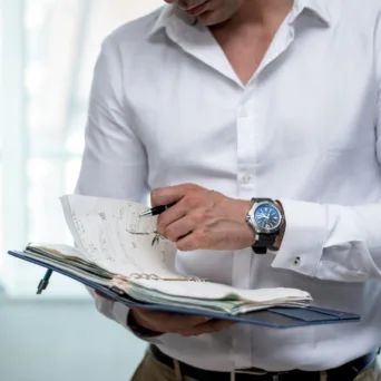 Πώς κυριαρχούμε στις υποχρεώσεις μας χωρίς να γίνουμε δέσμιοι της παρακολούθησής τους;