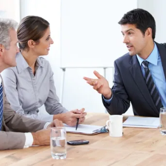 Πώς αξιολογούν οι Έλληνες εργαζόμενοι τις ηγετικές δεξιότητες των μάνατζερ τους το 2024;