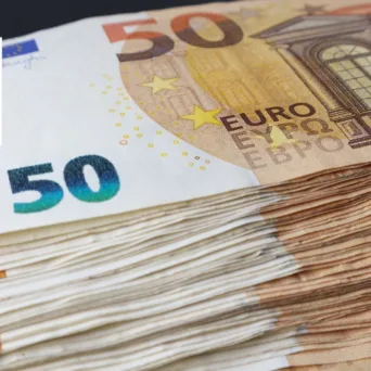 Πώς φορολογείται η δωρεά από κάτοικο εξωτερικού σε Έλληνα φορολογικό κάτοικο;