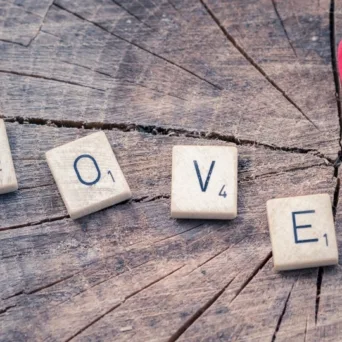 Εμείς και οι... άλλοι!