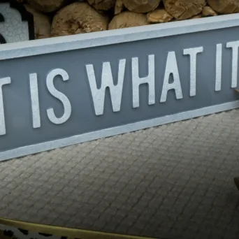 Πάντα κάτι θα λείπει