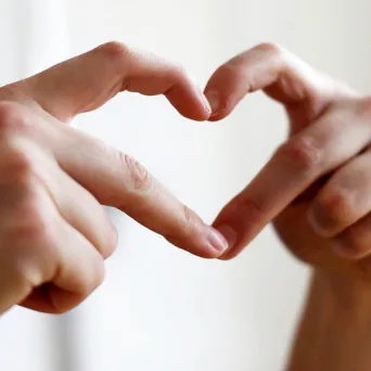 Πλοήγηση στις Δημόσιες Συζητήσεις για Κοινωνικά Ζητήματα