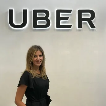 Σαρίτα Βαρούχ: «Το να χτίζουμε την Uber Greece σε μια τόσο πολύπλοκη αγορά όπως η Ελλάδα, υπήρξε ανεκτίμητο σχολείο για μένα»