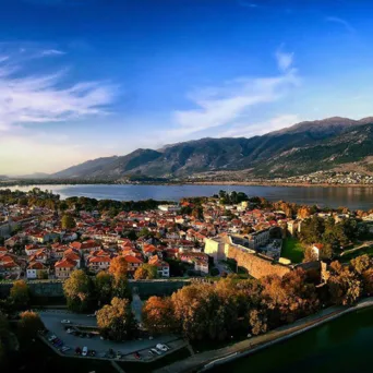 Ρεκόρ συμμετοχής σημειώθηκε στην «Ημέρα Καριέρας» της ΔΥΠΑ στα Ιωάννινα