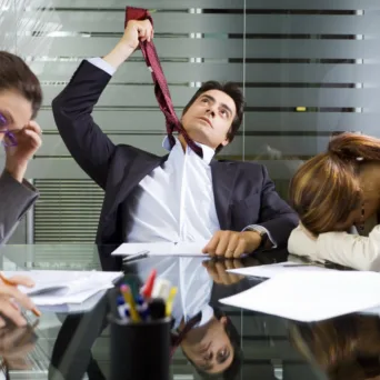 4 τύποι ανθρώπων με τους οποίους να αποφεύγετε να συνεργάζεστε