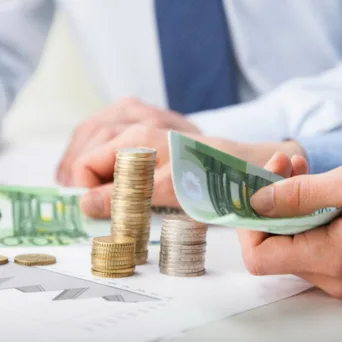 Πώς η πάταξη της φοροδιαφυγής βαφτίστηκε υπερφορολόγηση