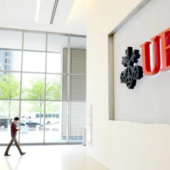 Θετικό μήνυμα από UBS: Έως 33% τα περιθώρια ανόδου για τις τραπεζικές μετοχές