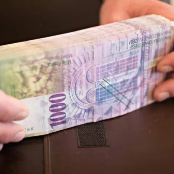 Τα δάνεια σε ελβετικό φράγκο συζητήθηκαν στην Ολομέλεια του Αρείου Πάγου - Τι υποστήριξαν δανειολήπτες και τράπεζες