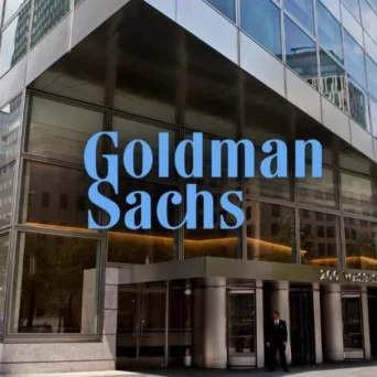Goldman Sachs: Προβλέπει υψηλό πληθωρισμό και χαμηλή ανάπτυξη στην Ευρωζώνη - Δύο αυξήσεις επιτοκίων το 2026