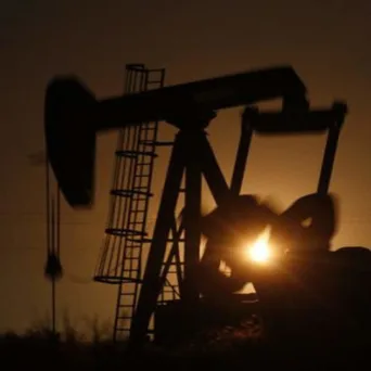 Ευρωπαϊκή Επιτροπή: Οι χώρες της ΕΕ διαθέτουν επαρκή αποθέματα πετρελαίου και φυσικού αερίου