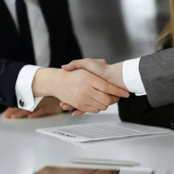 EOS Capital Partners: Πουλά στην συμμετοχή της στην εταιρία Med Frigo Group στον Όμιλο OB Streem