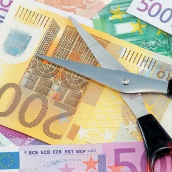 Εξωδικαστικός: Νέες ρυθμίσεις για υπερχρεωμένους οφειλέτες, voucher για πρόληψη της οικονομικής κατάρρευσης