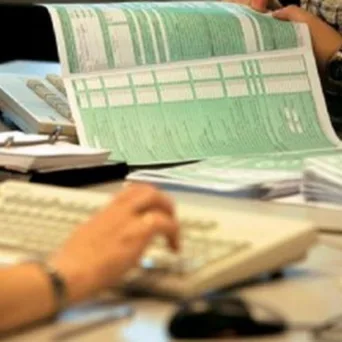 ΑΑΔΕ: Στο «ψυγείο» ακόμη 6 δισ. ευρώ ληξιπρόθεσμων χρεών – Στα 41,2 δισ. οι ανεπίδεκτες είσπραξης οφειλές