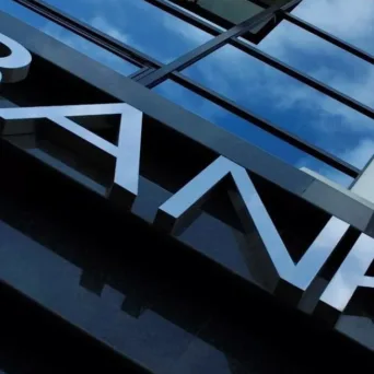 AI: Οι επενδύσεις τρισεκατομμυρίων και οι νέες προκλήσεις για τράπεζες, αγορές, νομισματική πολιτική