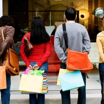 Μειώθηκε ελαφρώς ο τζίρος στο λιανεμπόριο τον Σεπτέμβριο