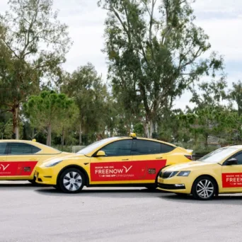 Ποια είναι τα πιο ασυνήθιστα αντικείμενα που ξέχασαν οι επιβάτες ταξί της Freenow by Lyft στο πίσω κάθισμα το 2025