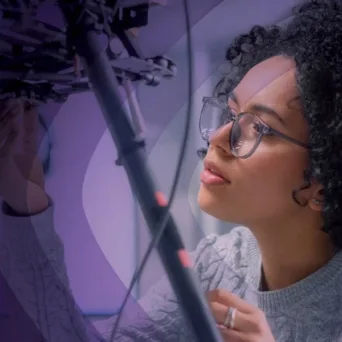 Grand Thornton: Ποιοι οι 3 βασικοί παράγοντες προώθησης της ίσης εκπροσώπησης γυναικών & ανδρών