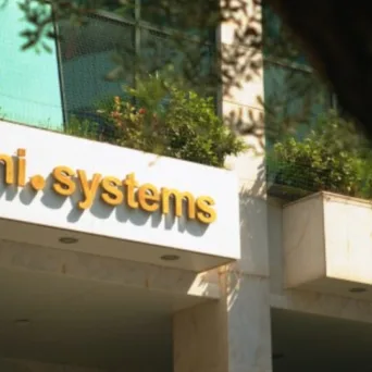 Uni Systems: Στρατηγική που δίνει έμφαση στην Τεχνητή Νοημοσύνη, με επίκεντρο τον άνθρωπο