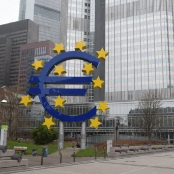 Ψηφιακό ευρώ: Έναν νέο μέσο πληρωμής, πώς αλλάζουν οι συναλλαγές - τι θέλουν οι καταναλωτές