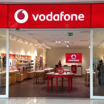 Vodafone: Νέος διαγωνισμός από το CU αναζητά το επόμενο μεγάλο όνομα της ελληνικής hip-hop σκηνής