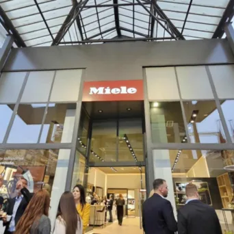 Η Miele εγκαινίασε το πλήρως ανακαινισμένο Experience Center στη Θεσσαλονίκη