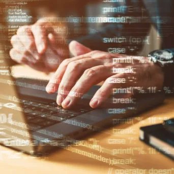 Η αυτοματοποίηση αλλάζει την εργασία: Η εικόνα στην Ελλάδα και οι κλάδοι που αλλάζουν