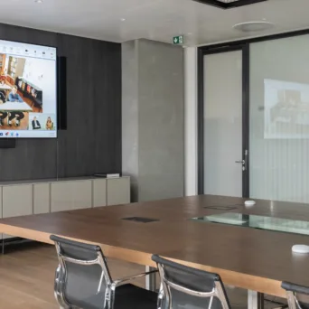 Η COSMOTE TELEKOM παρέχει σε όλα τα δυσπρόσιτα σχολεία της χώρας δωρεάν γρήγορο ίντερνετ