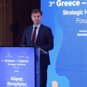 Χ. Θεοχάρης: «Οι οικονομικές σχέσεις Ελλάδας και Κύπρου βρίσκονται σήμερα σε ιστορικά υψηλά επίπεδα»
