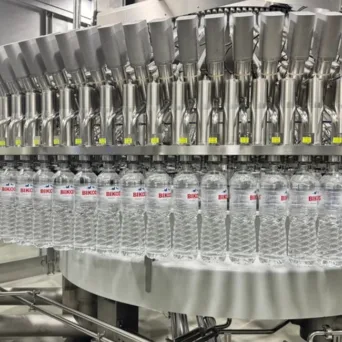 Η Ηπειρωτική Βιομηχανία Εμφιαλώσεων ανανέωσε για μία ακόμη χρονιά τη συνεργασία της με την Ένωση Σωματείων Αμειβόμενων Πετοσφαιριστών