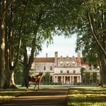 Η Emblems Collection πραγματοποιεί το ντεμπούτο της στο Ηνωμένο Βασίλειο με το Luckham Park Hotel & Spa