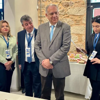 Το μήνυμα Θεοδωρικάκου για τη γυναικεία επιχειρηματικότητα από την Ημερίδα «Κλιματική Αλλαγή και Αγροδιατροφή: Προσαρμογή, Καινοτομία και Βιώσιμη Επιχειρηματικότητα»